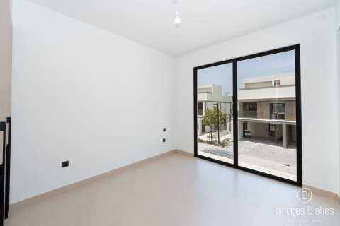 Vilă de închiriat în Tilal Al Ghaf, Dubai, EAU 4 dormitoare, 230 mp.  №703512 - poză 8