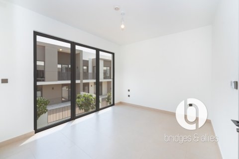 Vilă de închiriat în Tilal Al Ghaf, Dubai, EAU 4 dormitoare, 233 mp.  №703512 - poză 17