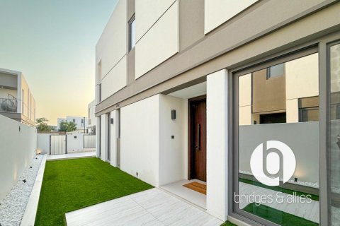 Vilă de închiriat în Tilal Al Ghaf, Dubai, EAU 4 dormitoare, 233 mp.  №703512 - poză 11