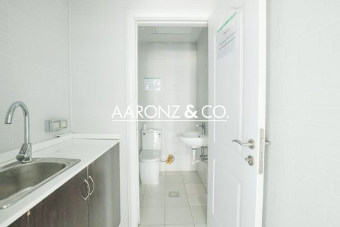 Zyrë në Business Bay, Dubai, Emiratet e Bashkuara Arabe 103 m2. № 703511 - Foto 9