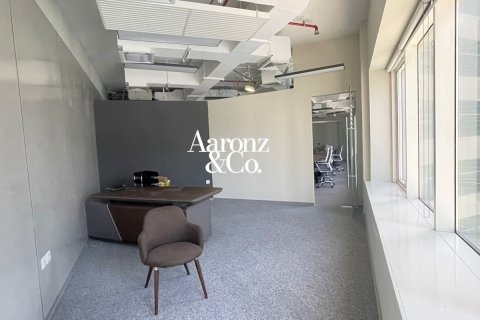 Office in Business Bay, Dubai, UAE 124 sq.m. № 703510 - photo 5