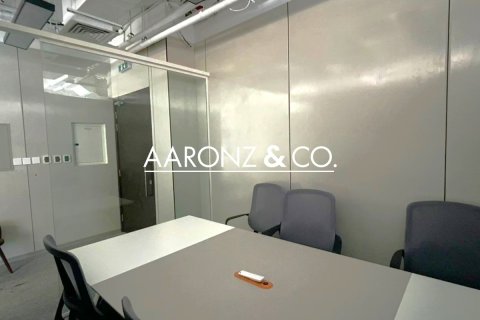 Zyrë në Business Bay, Dubai, Emiratet e Bashkuara Arabe 124 m2. № 703510 - Foto 10