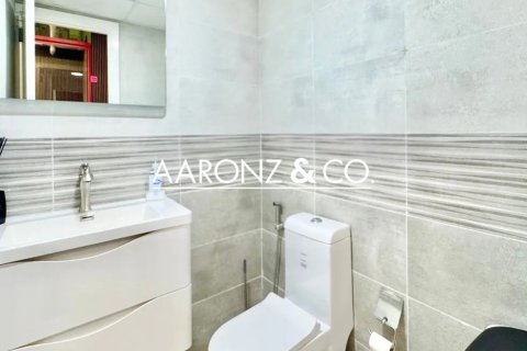 Zyrë në Business Bay, Dubai, Emiratet e Bashkuara Arabe 124 m2. № 703510 - Foto 14