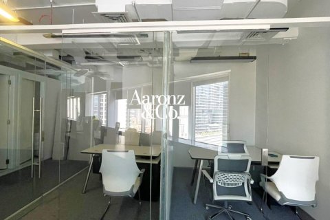Office in Business Bay, Dubai, UAE 124 sq.m. № 703510 - photo 4