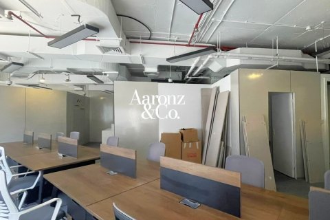 Office in Business Bay, Dubai, UAE 124 sq.m. № 703510 - photo 6