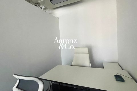 Office in Business Bay, Dubai, UAE 124 sq.m. № 703510 - photo 12