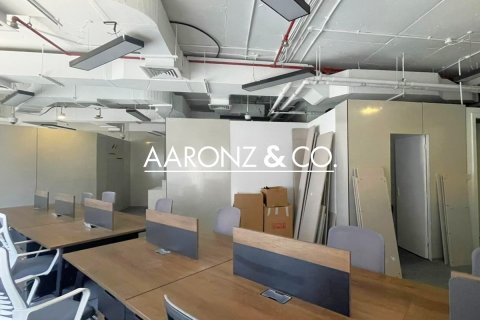 Zyrë në Business Bay, Dubai, Emiratet e Bashkuara Arabe 124 m2. № 703510 - Foto 6