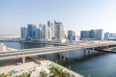 Apartamento en venta en Business Bay, Dubai, EAU 34.7 m2 № 760116 - foto 12