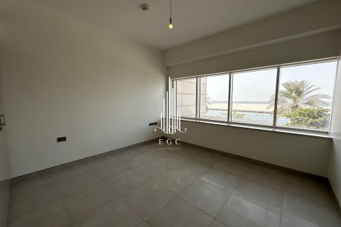 Řadový dům v Al Raha Beach, Abu Dhabi, SAE 3 ložnice, 334.6 m² Č.: 557432 - fotografie 4