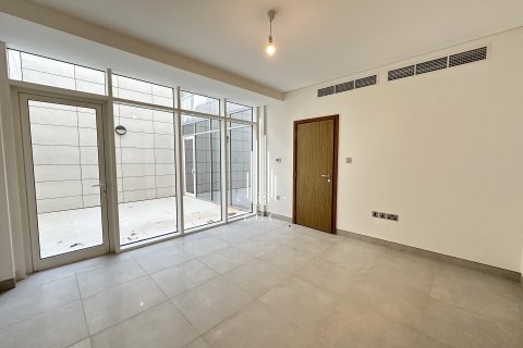 Řadový dům v Al Raha Beach, Abu Dhabi, SAE 3 ložnice, 334.6 m² Č.: 557432 - fotografie 5