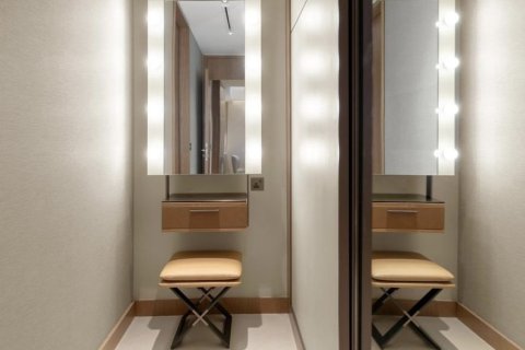 Купить квартиру в Даунтаун Дубай (Даунтаун Бурдж Дубай), ОАЭ 2 спальни, 124м2, № 695961 - фото 11