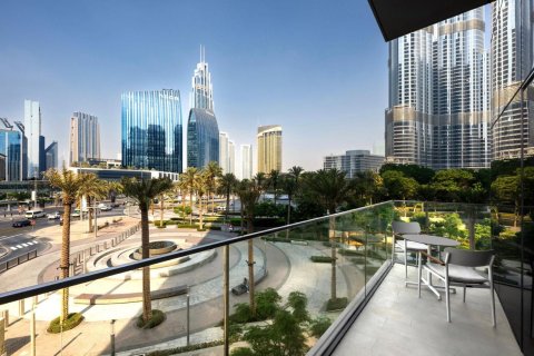 Купить квартиру в Даунтаун Дубай (Даунтаун Бурдж Дубай), ОАЭ 2 спальни, 124м2, № 695961 - фото 2