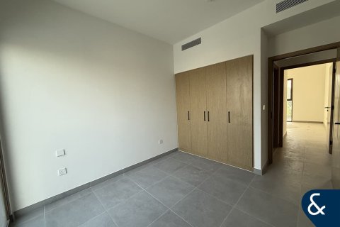 Huvila Dubai Land, Dubai, Arabiemiraatit 3 makuuhuonetta, 166 m2 № 671093 - kuva 16