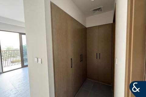 Huvila Dubai Land, Dubai, Arabiemiraatit 3 makuuhuonetta, 166 m2 № 671093 - kuva 13