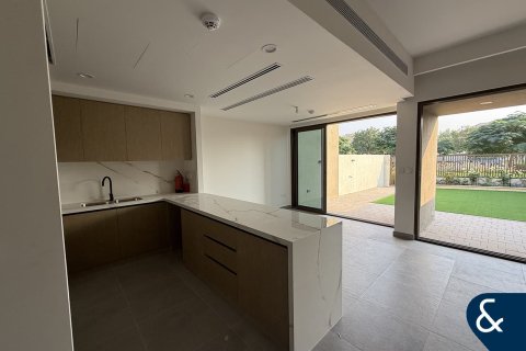 Huvila Dubai Land, Dubai, Arabiemiraatit 3 makuuhuonetta, 166 m2 № 671093 - kuva 7