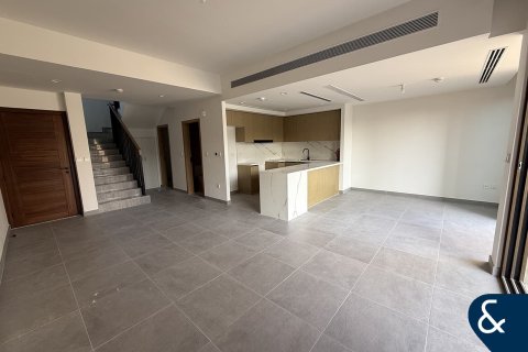 Huvila Dubai Land, Dubai, Arabiemiraatit 3 makuuhuonetta, 166 m2 № 671093 - kuva 4