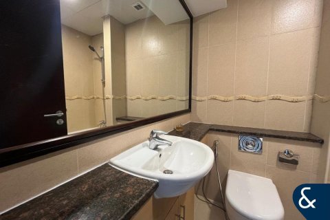 Lägenhet till försäljning i Jumeirah Lake Towers, Dubai, UAE 2 sovrum, 125 kvm Nr. 667033 - fotografi 9