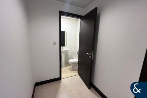 Lägenhet till försäljning i Jumeirah Lake Towers, Dubai, UAE 2 sovrum, 125 kvm Nr. 667033 - fotografi 15