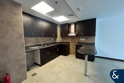 Lägenhet till försäljning i Jumeirah Lake Towers, Dubai, UAE 2 sovrum, 125 kvm Nr. 667033 - fotografi 14