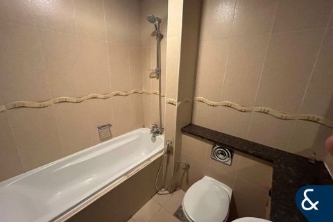 Lägenhet till försäljning i Jumeirah Lake Towers, Dubai, UAE 2 sovrum, 125 kvm Nr. 667033 - fotografi 9