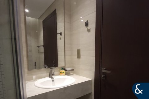 Apartment sa Business Bay, Dubai, UAE 2 silid-tulugan, 118 sq.m. № 667032 - larawan 13