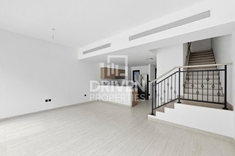 خانه شهری برای اجاره در Damac Lagoons، Dubai، امارات متحده عربی 5 خوابه ، 306.02 متر مربع ، شماره 768143 - تصویر 2