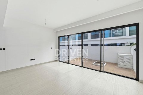 خانه شهری برای اجاره در Damac Lagoons، Dubai، امارات متحده عربی 5 خوابه ، 306.02 متر مربع ، شماره 768143 - تصویر 1