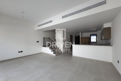 Damac Lagoons, Dubai, संयुक्त अरब अमीरात में टाउनहाउस, 4 बेडरूम, 144 वर्ग मीटर, संख्या 768144 - फ़ोटो 4