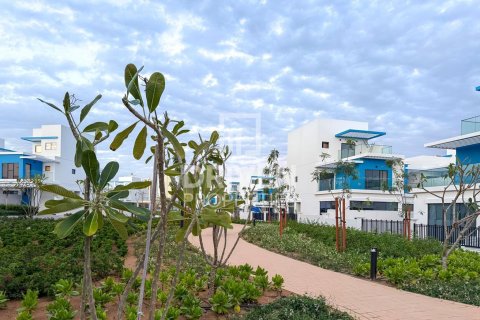 Damac Lagoons, Dubai, संयुक्त अरब अमीरात में टाउनहाउस, 4 बेडरूम, 144 वर्ग मीटर, संख्या 768144 - फ़ोटो 19