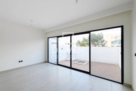 Damac Lagoons, Dubai, संयुक्त अरब अमीरात में टाउनहाउस, 4 बेडरूम, 144 वर्ग मीटर, संख्या 768144 - फ़ोटो 3