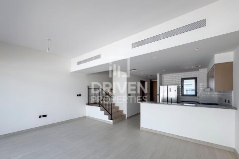 Damac Lagoons, Dubai, UAE의 임대용 타운하우스 침실 3개, 144제곱미터 번호 768142 - 사진 6