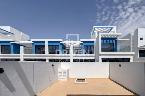 Damac Lagoons, Dubai, UAE의 임대용 타운하우스 침실 3개, 144제곱미터 번호 768142 - 사진 16