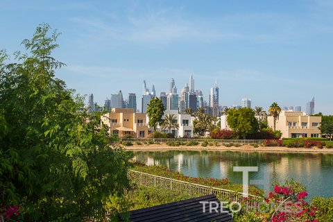 Vila v Meadows, Dubai, SAE 4 ložnice, 387 m² Č.: 586353 - fotografie 20