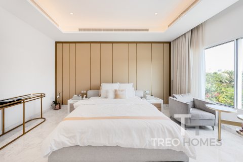 Villa in Meadows, Dubai, UAE 5 bedrooms, 465 sq.m. № 586350 - photo 13