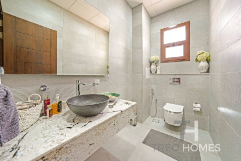 Vila di Jumeirah Park, Dubai, UEA 7 kamar tidur, 578 m2 nomor 586351 - foto 21