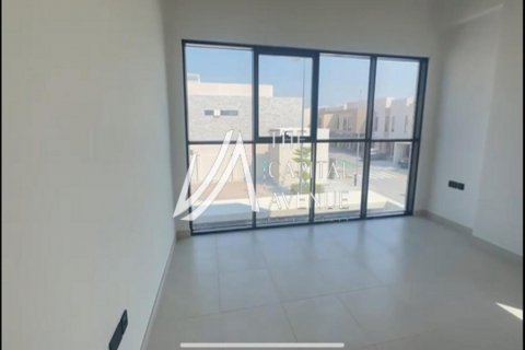 Villa sa Al Salam Street, Abu Dhabi, UAE 5 silid-tulugan, 326 sq.m. № 604914 - larawan 6