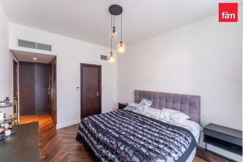 Shtëpi në qytet në Dubai, Emiratet e Bashkuara Arabe 3 dhoma gjumi, 187.2 m2. № 687642 - Foto 10