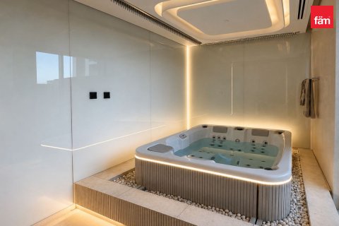 דירה להשכרה ב Business Bay, Dubai, איחוד האמירויות  1 חדר שינה, 67 מ"ר, מספר 702333 - תמונה 12