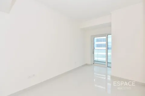 Apartemen di DAMAC HEIGHTS di Dubai Marina, UEA 3 kamar tidur, 181 m2 nomor 661373 - foto 11