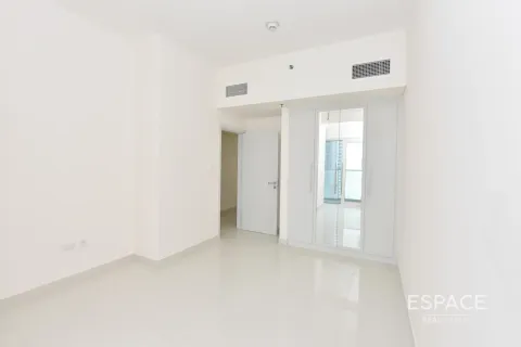 Apartemen di DAMAC HEIGHTS di Dubai Marina, UEA 3 kamar tidur, 181 m2 nomor 661373 - foto 12
