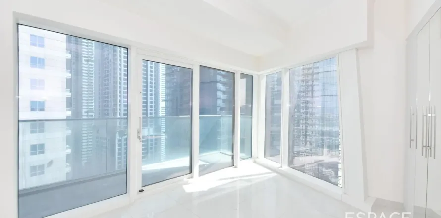 Apartemen di DAMAC HEIGHTS di Dubai Marina, UEA 3 kamar tidur, 181 m2 nomor 661373