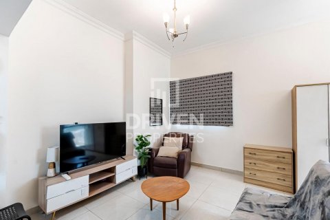 Apartment in Jumeirah Village Circle, Dubai, UAE 1 room, 37 sq.m. № 601802 - photo 1