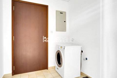 Apartment in Jumeirah Beach Residence, Dubai, UAE 2 bedrooms, 129 sq.m. № 625991 - photo 14