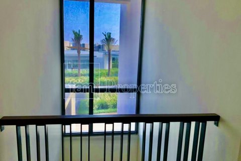 Müüa villa asukohaga Dubai, AÜE: 4 magamistoaga, 546.9 m² Nr 645726 - pilt 10