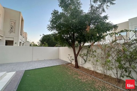 Vila v Reem, Dubai, SAE 4 spálne, 326.6 m2 č. 645729 - Fotografia 1