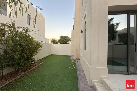 Vila v Reem, Dubai, SAE 4 spálne, 326.6 m2 č. 645729 - Fotografia 13
