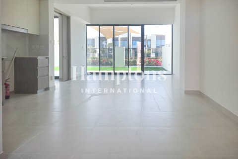 Adosado en alquiler en Jumeirah Village Triangle, Dubai, EAU 4 dormitorios, 255.48325000 m2 № 693906 - foto 19