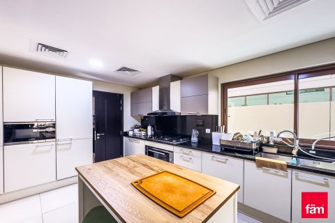 Vilë në Meydan, Dubai, Emiratet e Bashkuara Arabe 6 dhoma gjumi, 519.8 m2. № 544865 - Foto 21