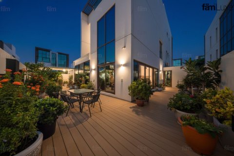 Villa Meydan, Dubaijā, AAE 6 istabas, 519.8 m2 Nr. 544865