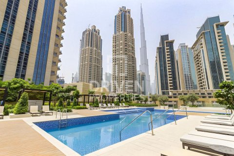 Apartment in Downtown Dubai (Downtown Burj Dubai), Dubai, UAE 1 bedroom, 71.91 sq.m. № 759613 - photo 1